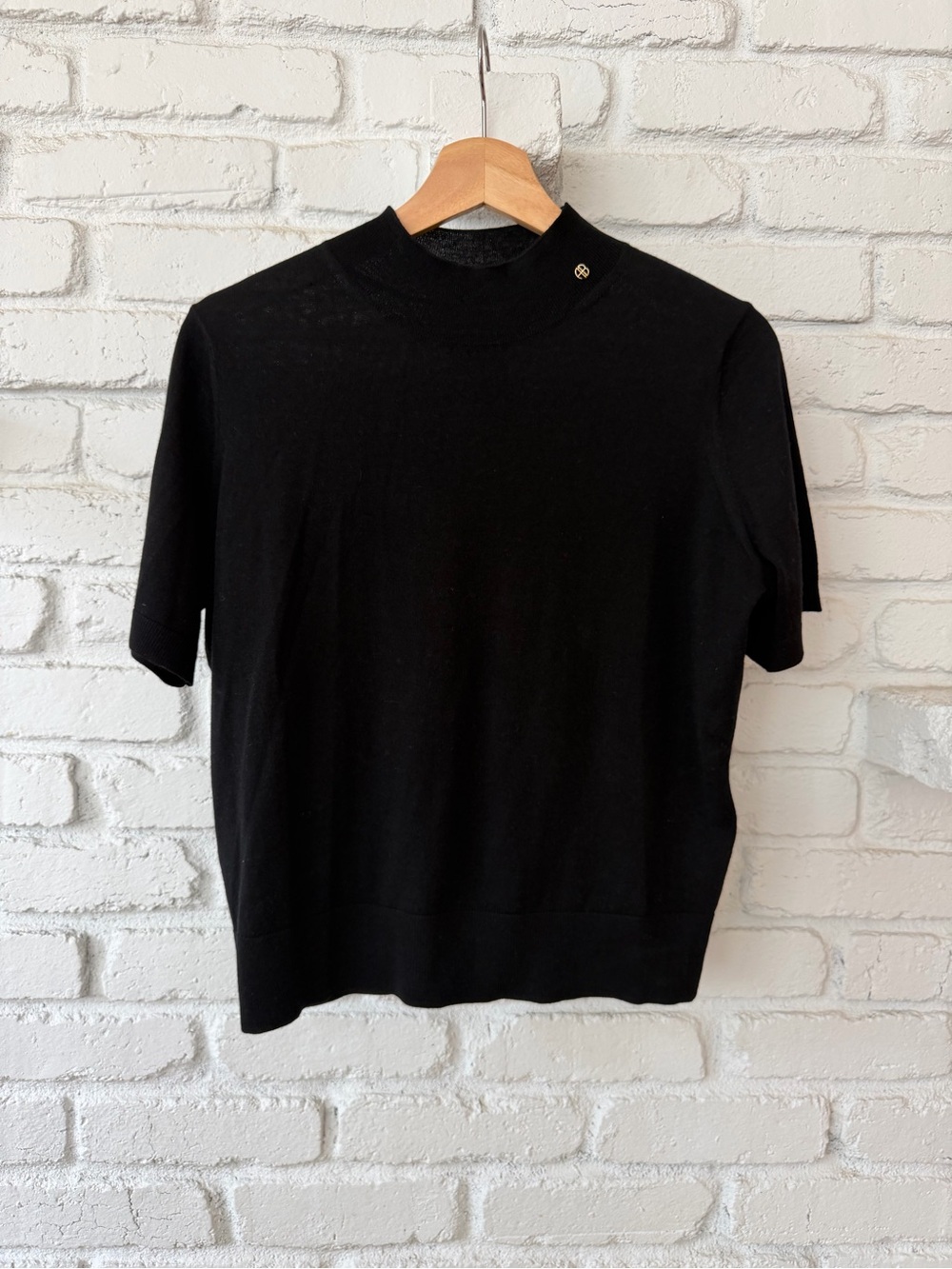 Anine Bing Black Short-Sleeve Crewneck Sweater Marino wool, cashmere blend
